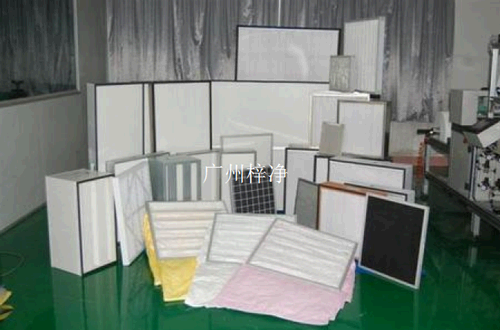 空氣過濾器是通過多孔過濾材料的作用從氣固兩相流中捕集粉塵,并使氣體得以凈化的設備。 空氣過濾器是通過多孔過濾材料的作用從氣固兩相流中捕集粉塵,并使氣體得以凈化的設備。