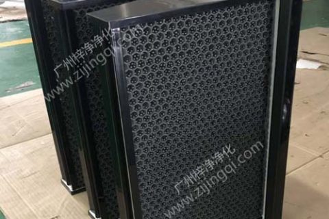 一種蜂窩活性炭過濾器制作方法及技術實現要素